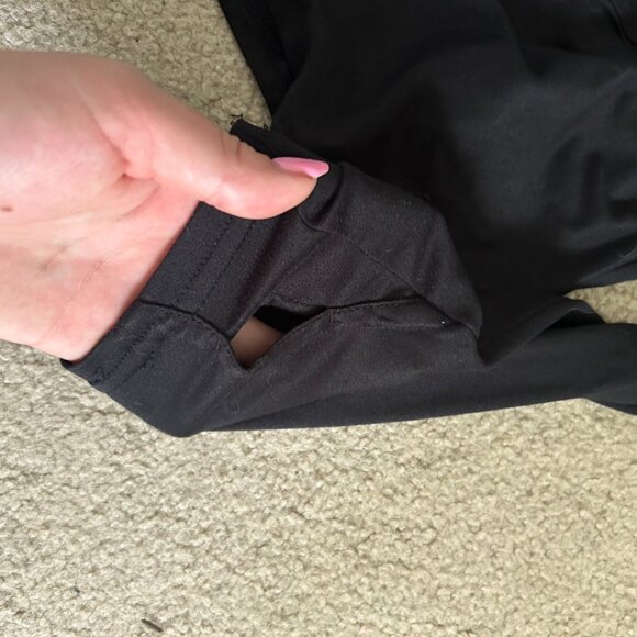 black workout top - Picture 4 of 6